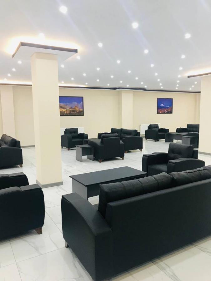 Atlihan Plus Hotel Dogubayazit ภายนอก รูปภาพ